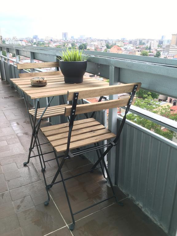 New Central Roof Top View Bukares Bagian luar foto